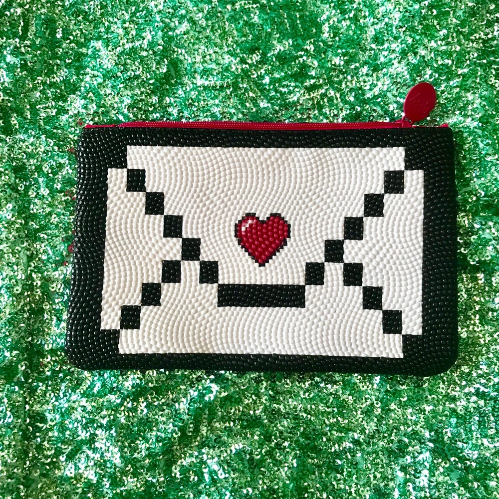 Makeup bag👛
